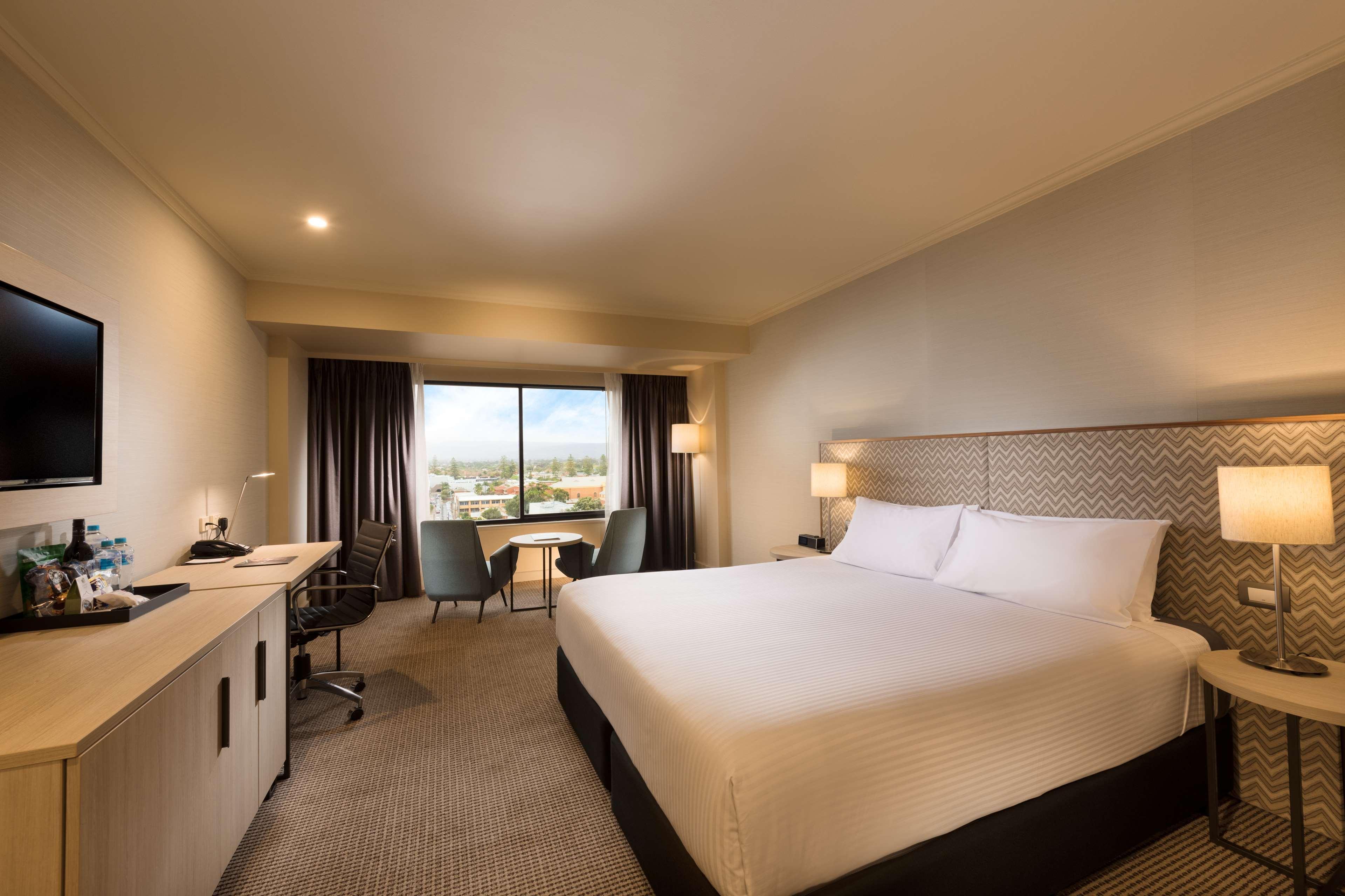Stamford Grand Adelaide Hotel 5*
