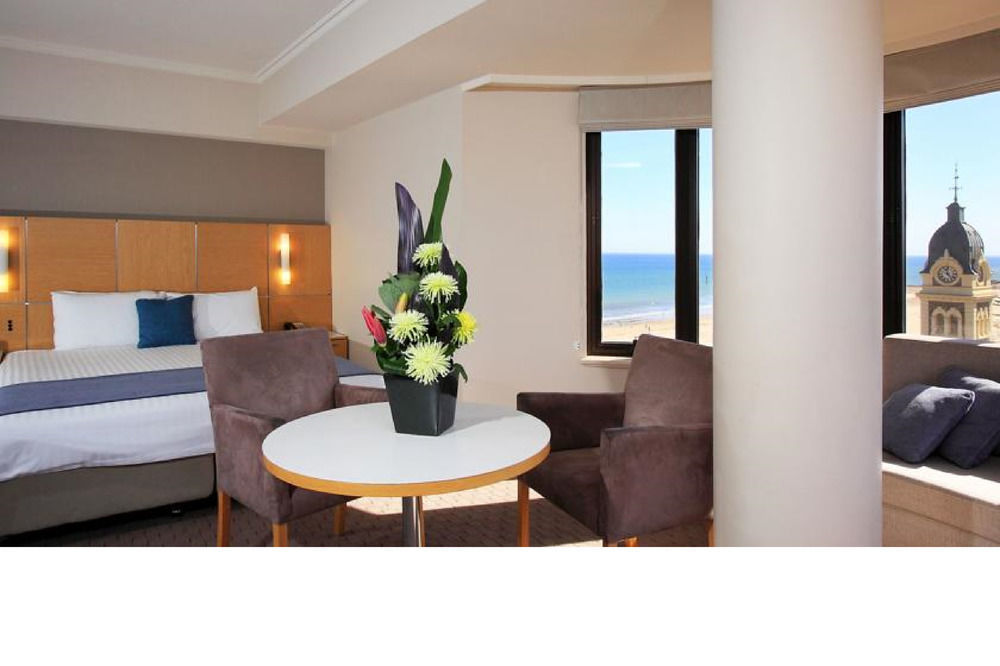 Stamford Grand Adelaide Hotel 5*